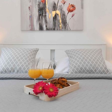 Apartman Leona Lovran Bagian luar foto