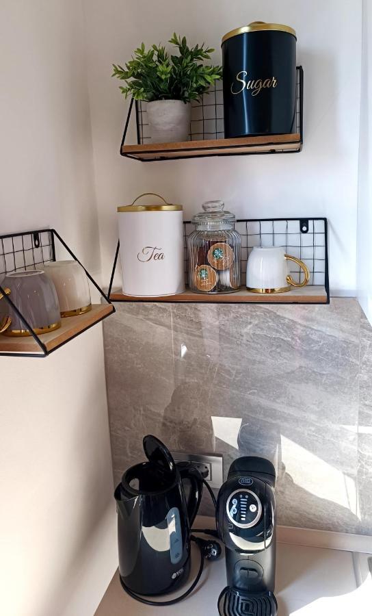 Apartman Leona Lovran Bagian luar foto