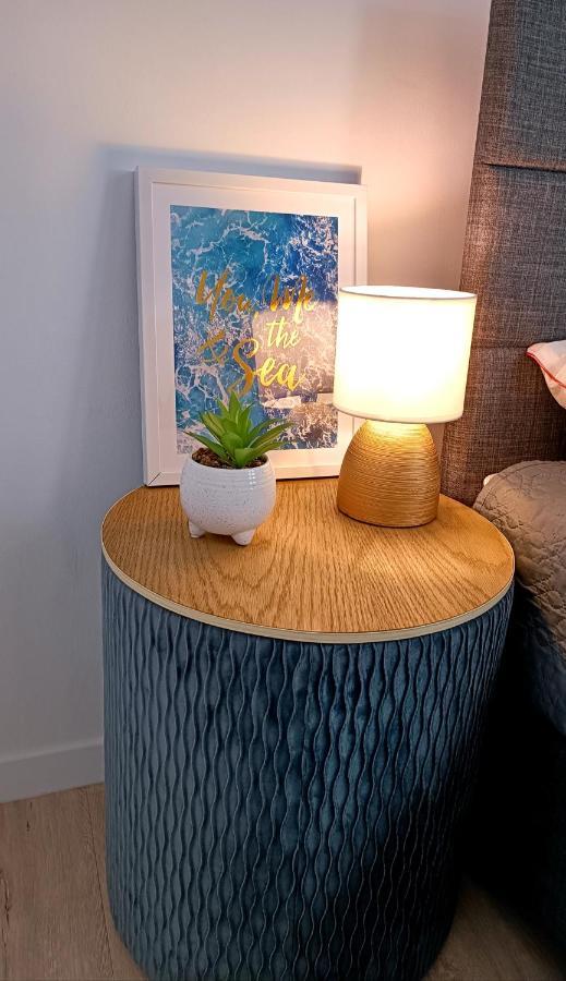 Apartman Leona Lovran Bagian luar foto